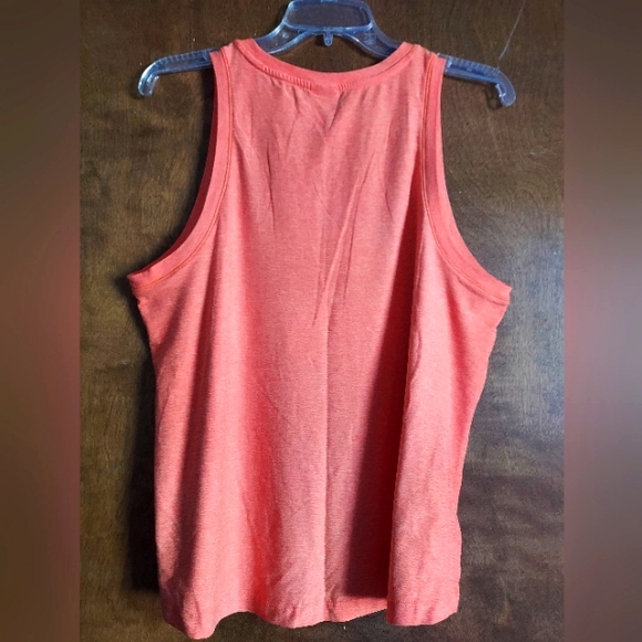 Athletic Works Bundle NWT - 2 Tops, 1 Short - Picture 3 of 9